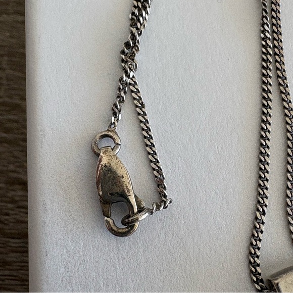 Vintage Gucci Silver Cross Pendant Necklace - Picture 11 of 12